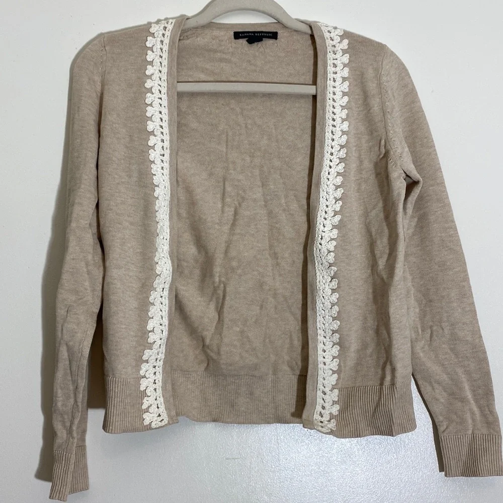 Banana Republic Tan Beige Cotton Knit Open Front Cardigan Lace Crochet Trim XS - Picture 2 of 14